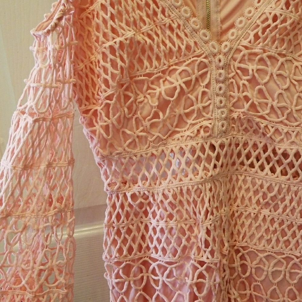 💕Crochet Cold Shoulder Romper - Picture 5 of 6